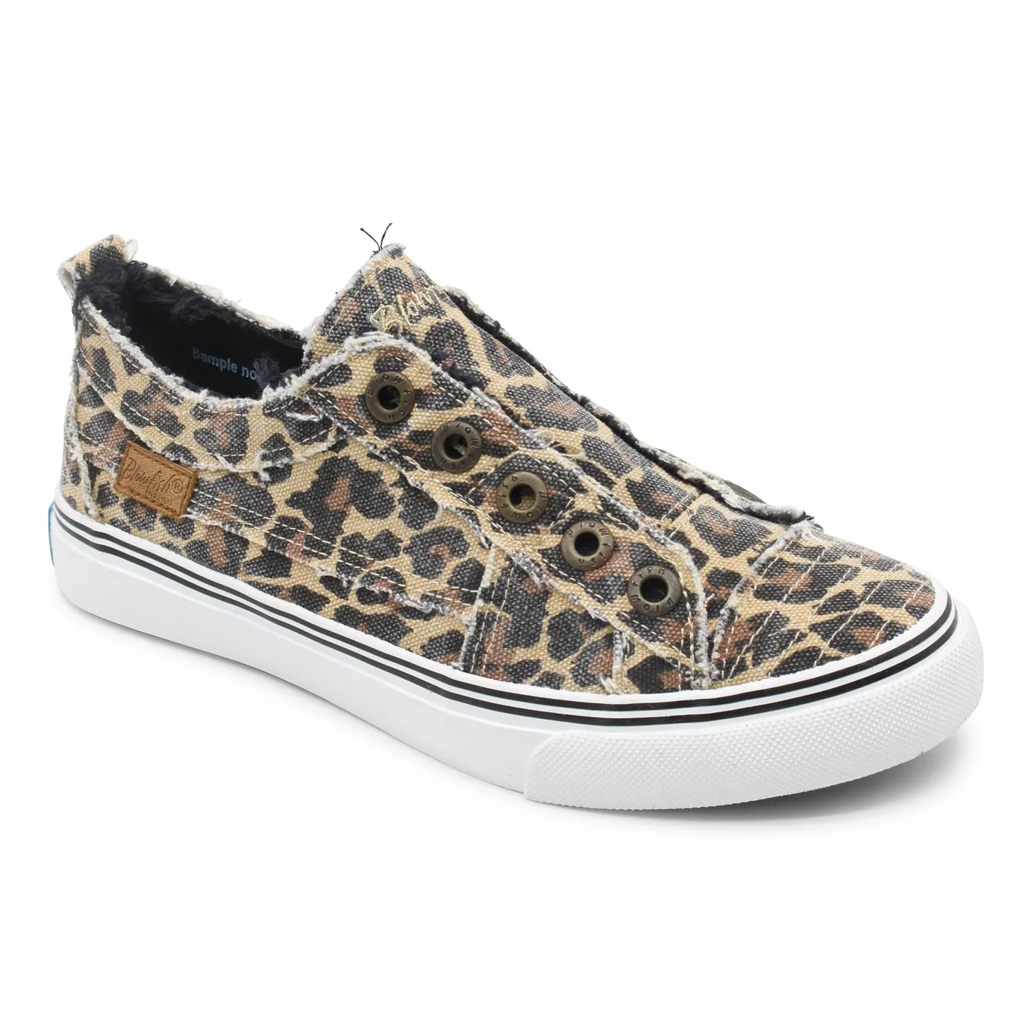 Blowfish Malibu Womens Play Slip On Comfort Sneaker Shoe Natural City Kitty Canvas
