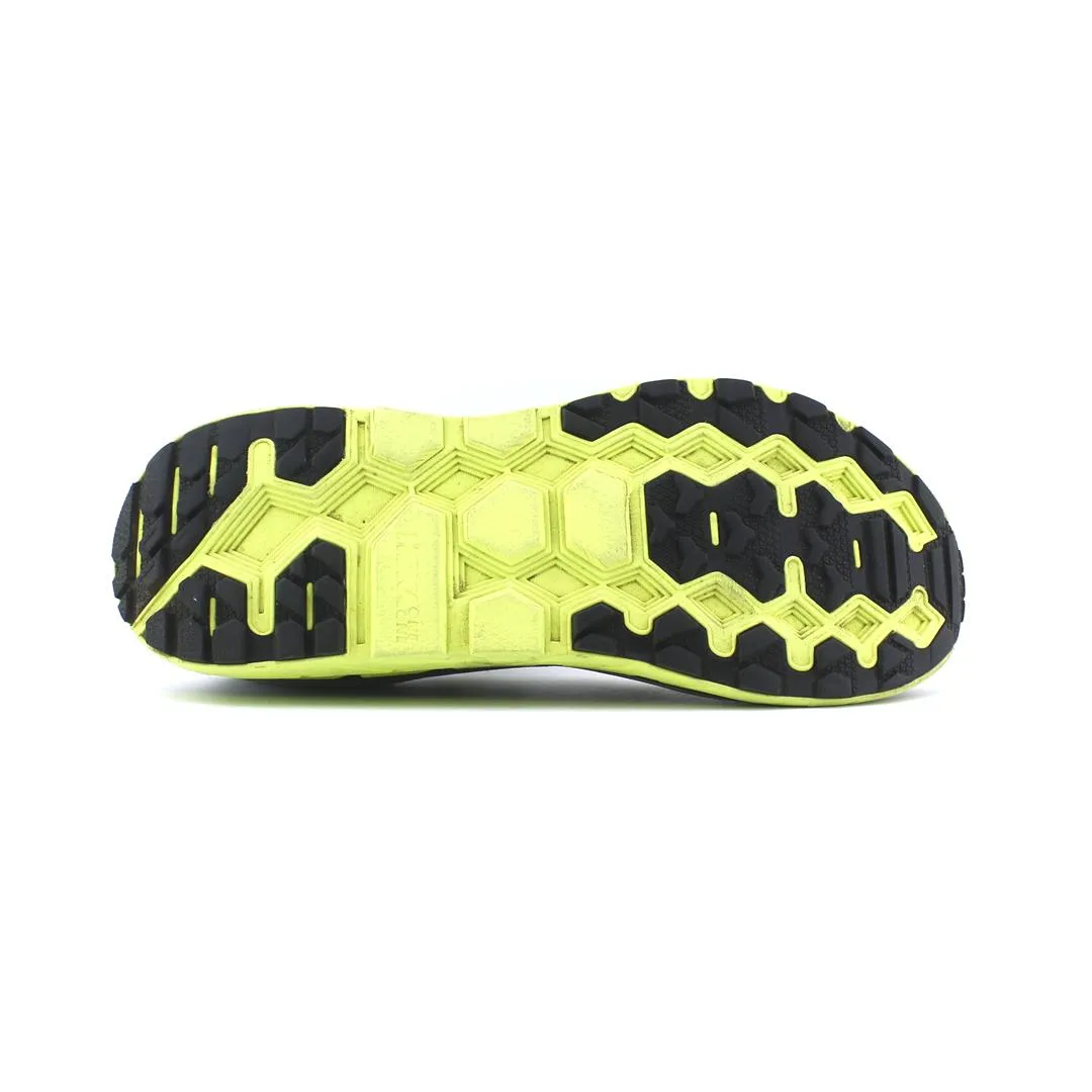 HOKA ONE ONE CHALLENGER ART 4
