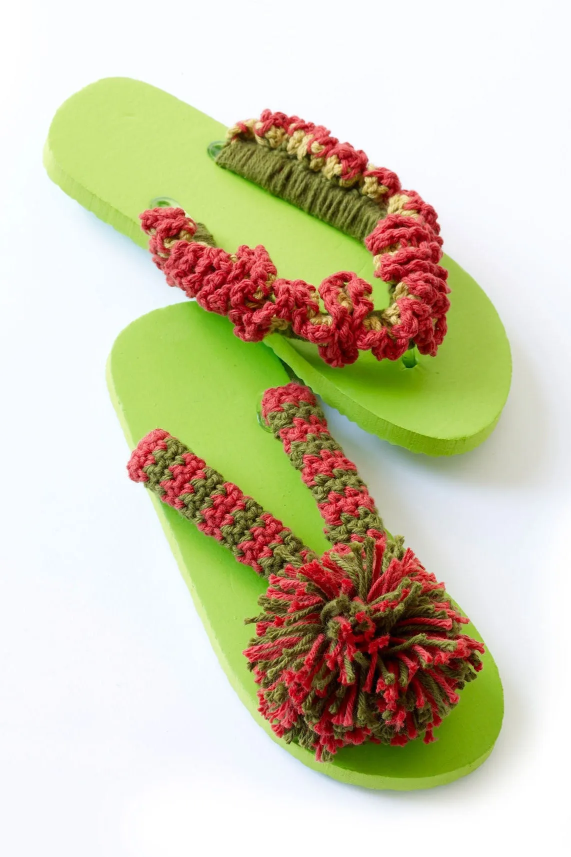 Pom Pom Flip Flops Pattern (Crochet)
