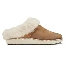 Women’s OluKai Ku‘i – Cozy Shearling Comfort & Versatile Slip-On Style
